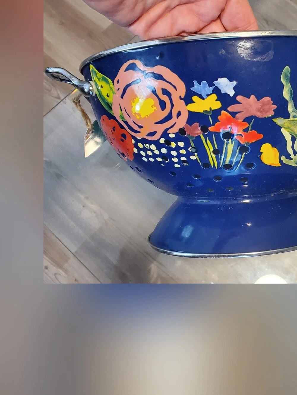 NWT Pioneer Woman Hand-Painted Navy Floral Enamel Colander